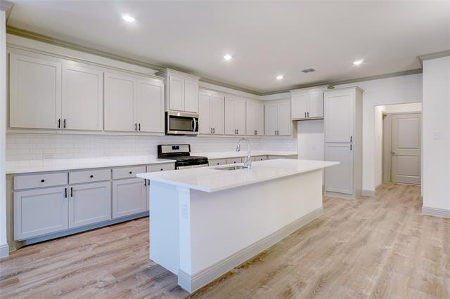 Foto del edificio - 219 Community Dr