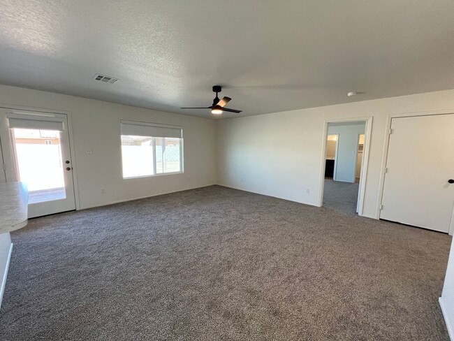 Building Photo - BRAND NEW 3 BEDROOM HOME!