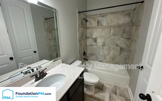 Building Photo - 4321 Wethersby Dr