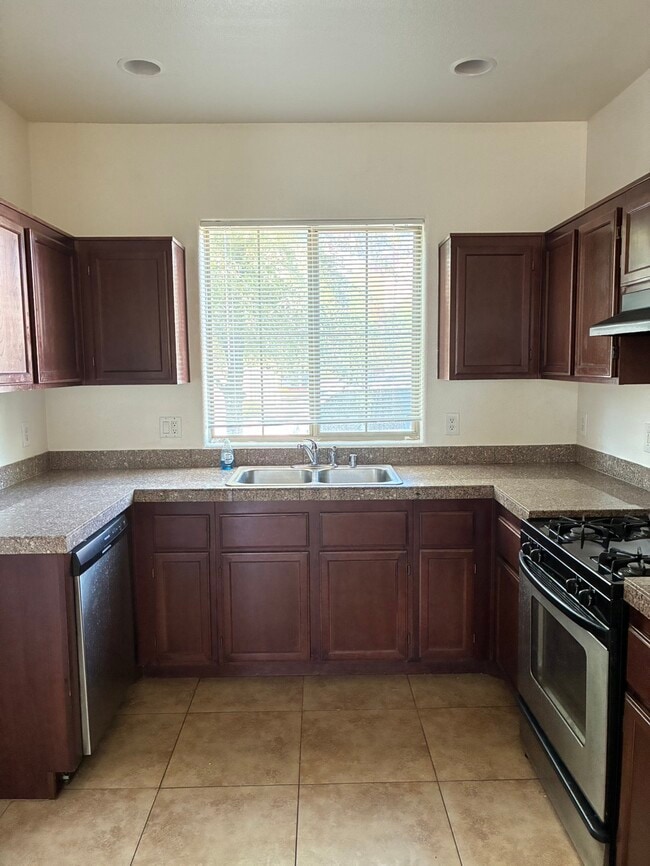 Foto del edificio - 4228 S Sugar Dr