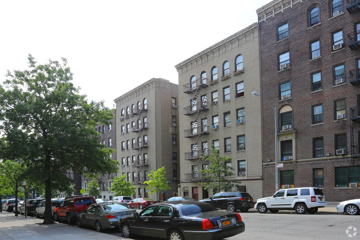 Foto principal - 510 W 190th St