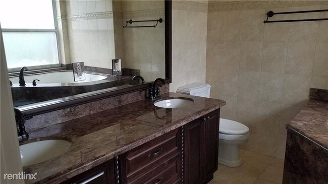 Building Photo - 4 br, 2.5 bath House - 11477 NW 48th Ct