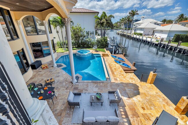 Building Photo - 1011 Rhodes Villa Ave