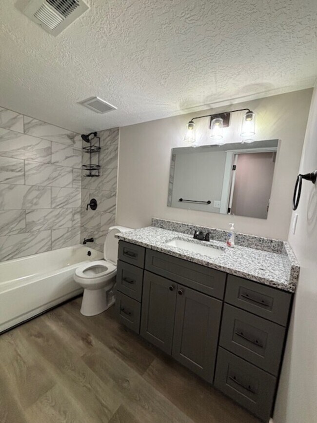 Building Photo - Basement Apartment 518 N 1625 E