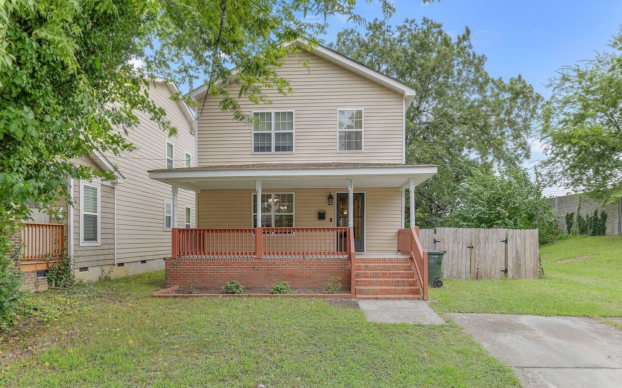Primary Photo - Welcome to your new home near downtown Nor...
