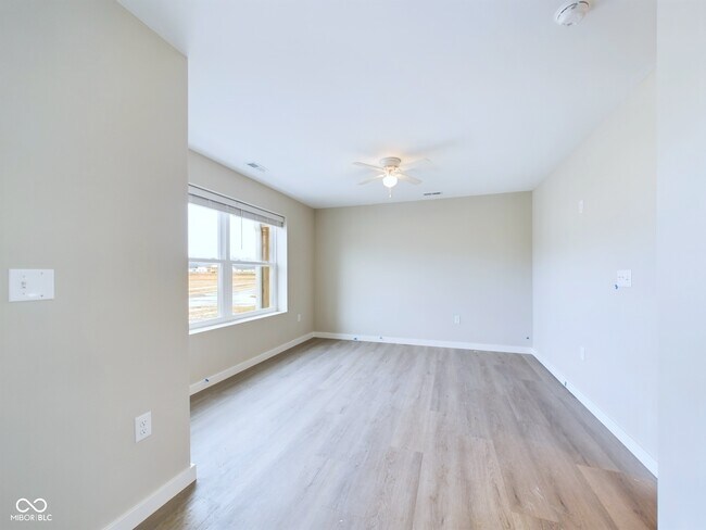 Foto del edificio - 10149 Sherry Ln