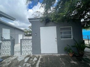 Building Photo - 1923 NW 1st Terrace