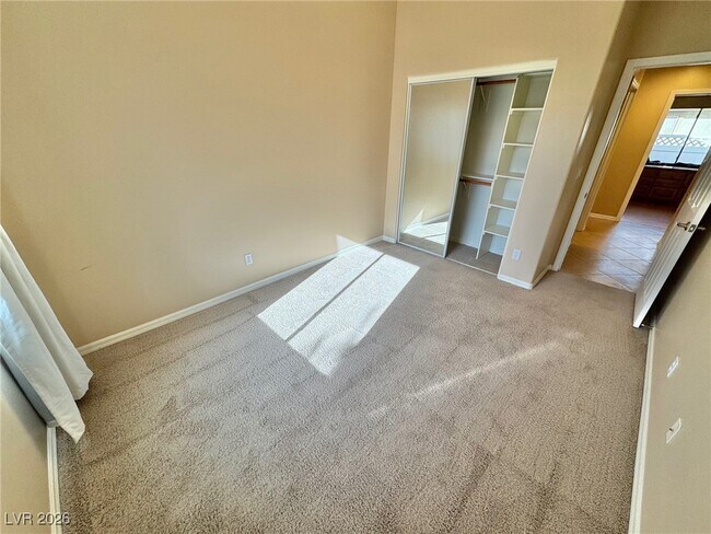 Foto del edificio - 5805 Hawkeye Bell St