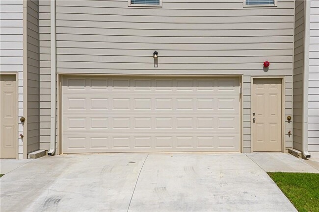 Building Photo - 3398 Mount Zion Rd