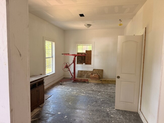 Building Photo - 521 Feagin Dr