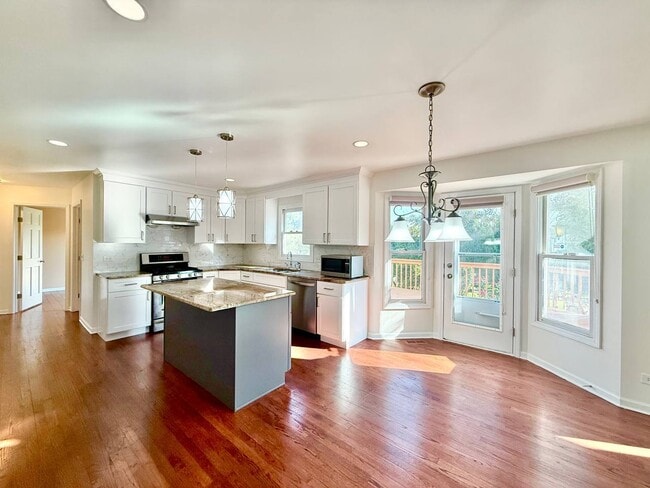 Building Photo - 2825 Tory Ct