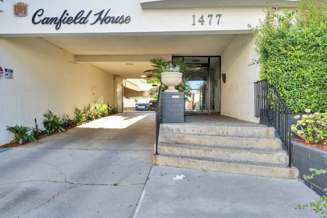 Interior Photo - Canfield Luxury Investments LLC