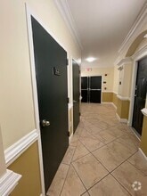 Building Photo - 8 Granite Pl