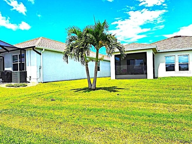 Building Photo - 4840 Reisswood Lp