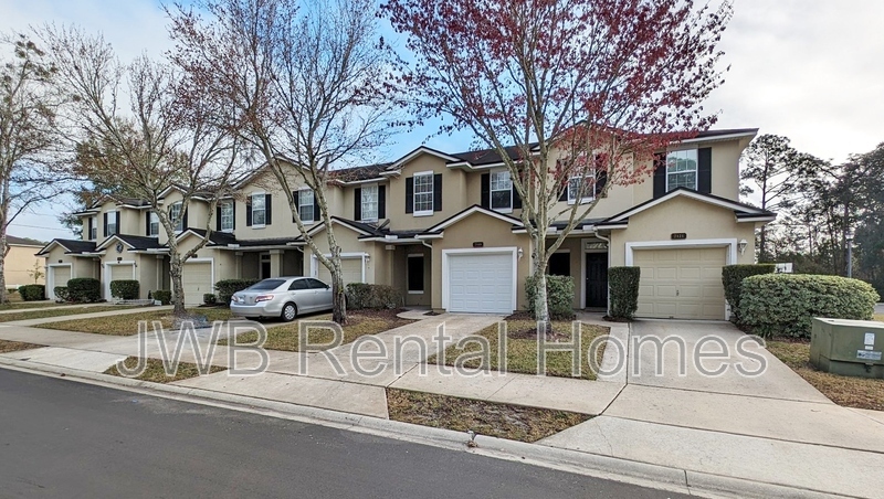 Foto principal - 7119 Timmerman Ln