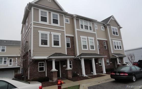 Foto principal - 3074 Kilmer Ave