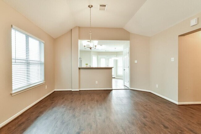 Foto del edificio - 4922 Bryant Ridge Rd