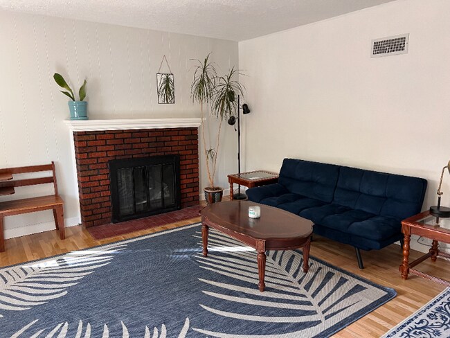 Foto del edificio - 1008 Breckenridge St