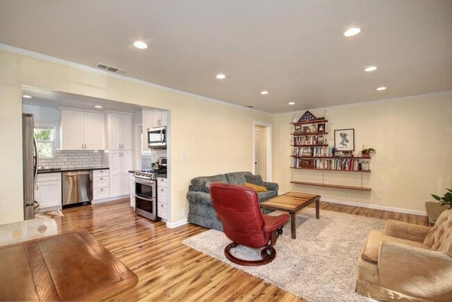 Building Photo - 2981 Kroy Way