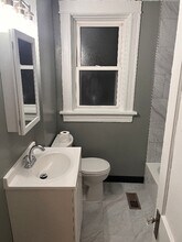 Building Photo - 6312 Cates Ave