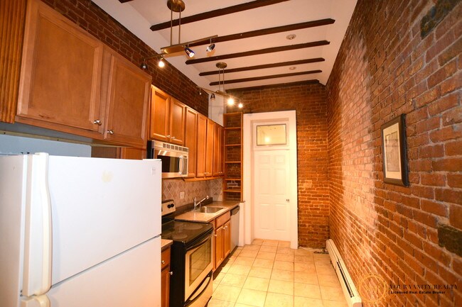 Foto del edificio - 114 W 71st St
