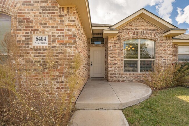 Building Photo - 3/2 in Hillside Terrace!