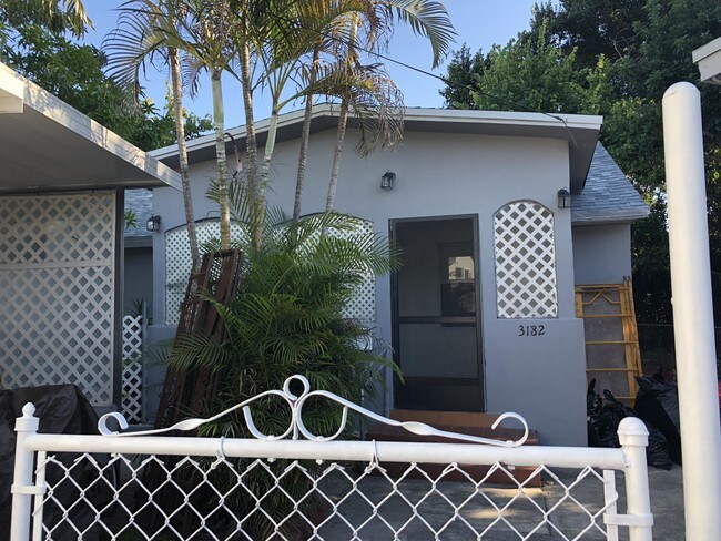 Building Photo - 3180 SW 24th Street 2