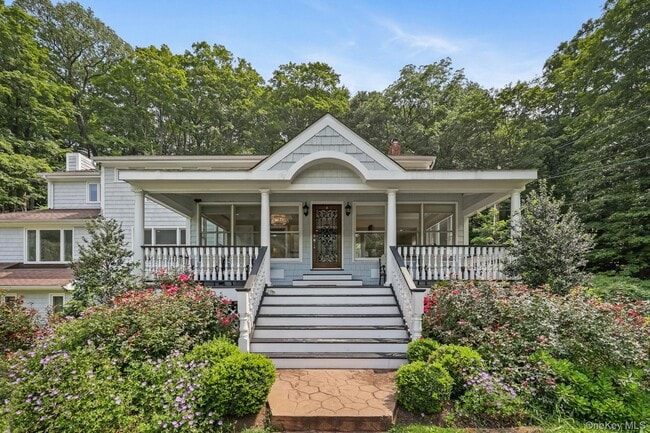 Building Photo - 777 Armonk Rd
