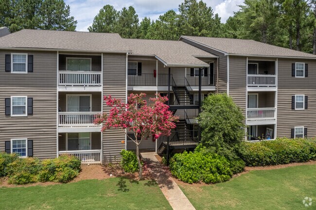 Exterior del edificio - Lake Crossing Apartment Homes