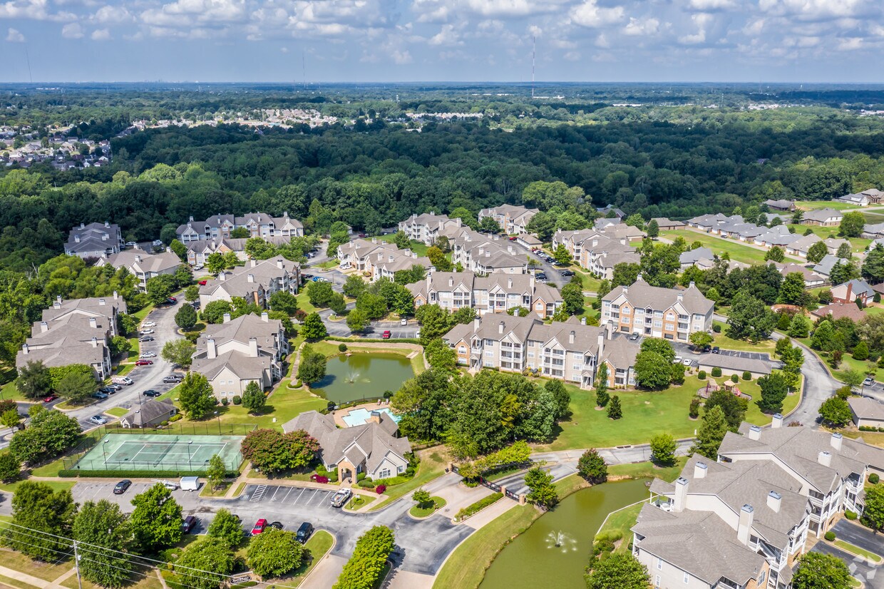 Appling Lakes Apartments Apartments 1392 Equestrian Dr Cordova, TN