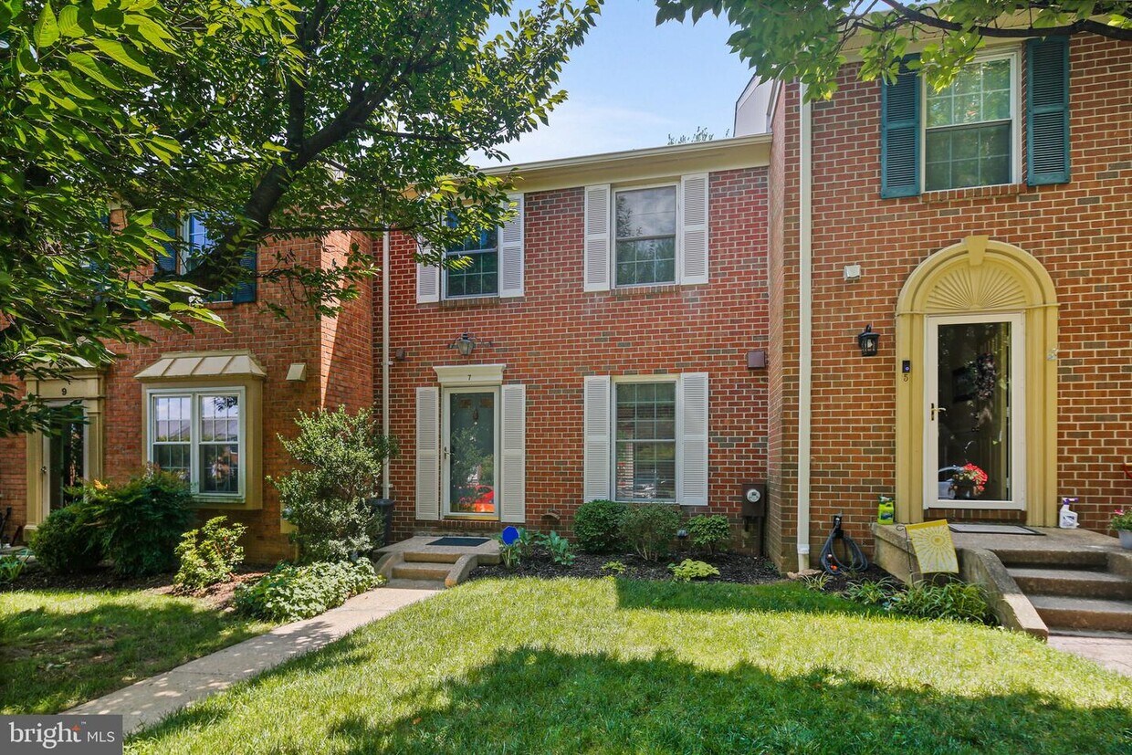 7 Castlehill Ct, Timonium, MD 21093 Townhome Rentals in Timonium MD