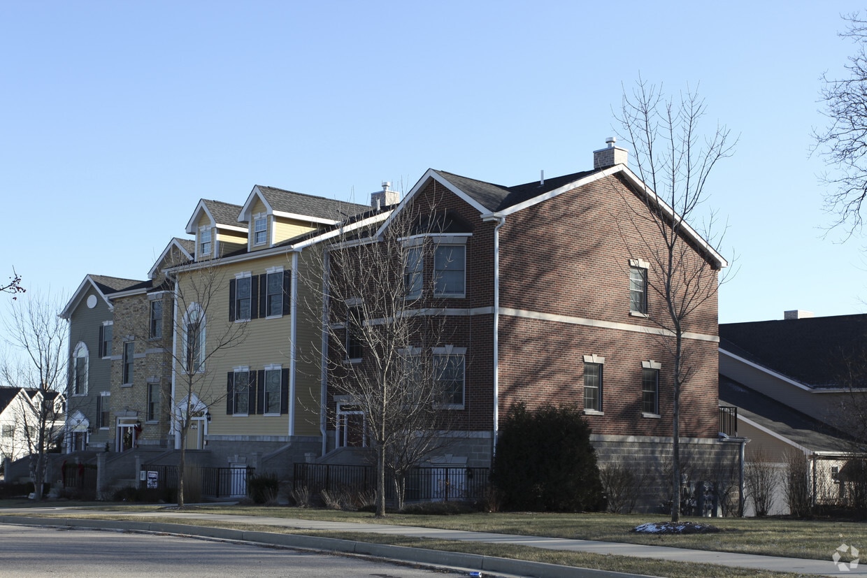 Building Photo - Bristol Bay Condominiums