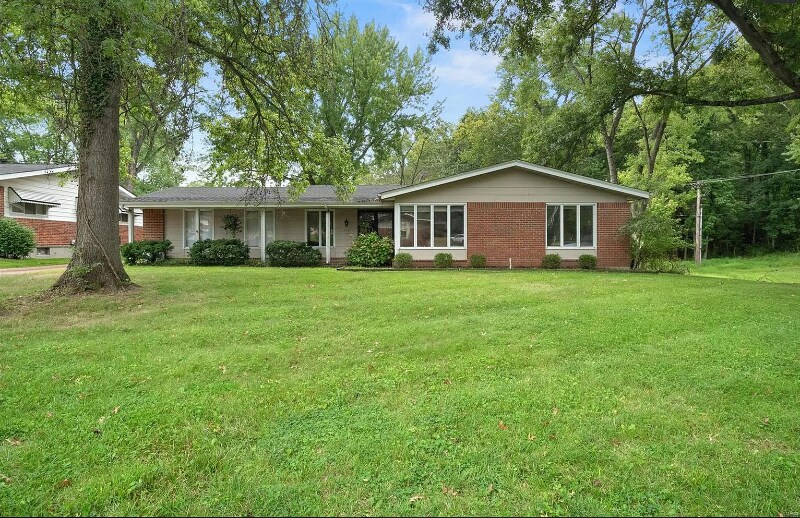 Foto del edificio - 494 Trailwood Dr