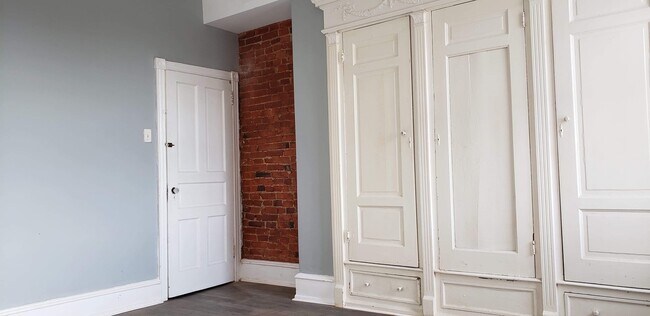 Foto del edificio - Beautiful 2 Bedroom Apartment