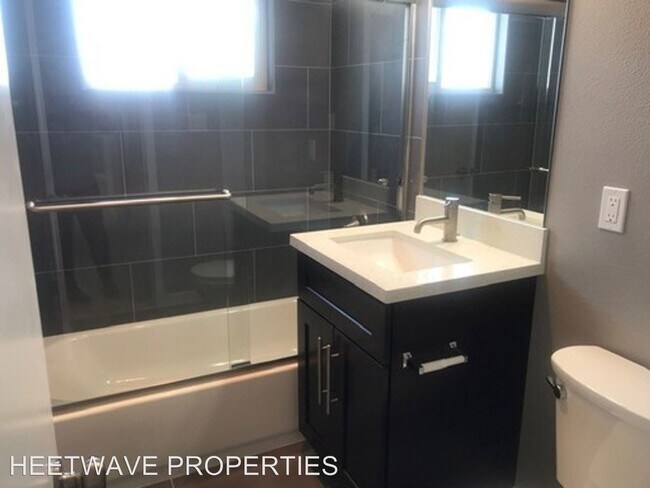 Foto del edificio - 4366-4374 Mississippi St