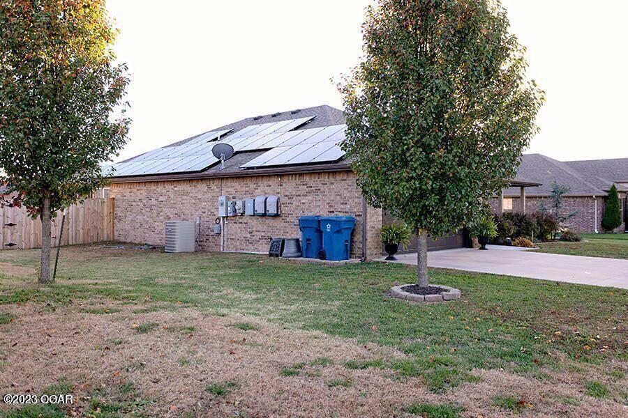 Building Photo - 116 Zachary Ln