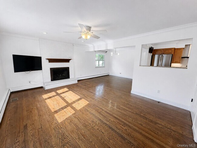 Foto del edificio - 40 Edgewood Rd