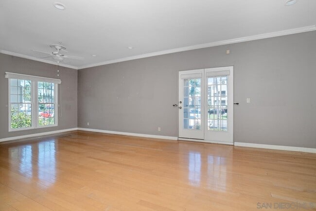 Building Photo - 229 Orange Ave