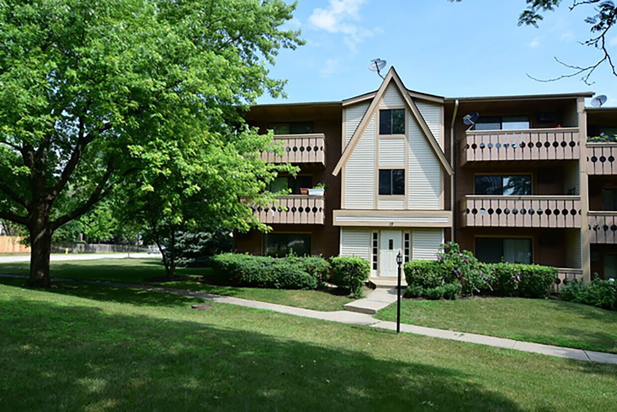 Foto principal - 19 Parkside Ct
