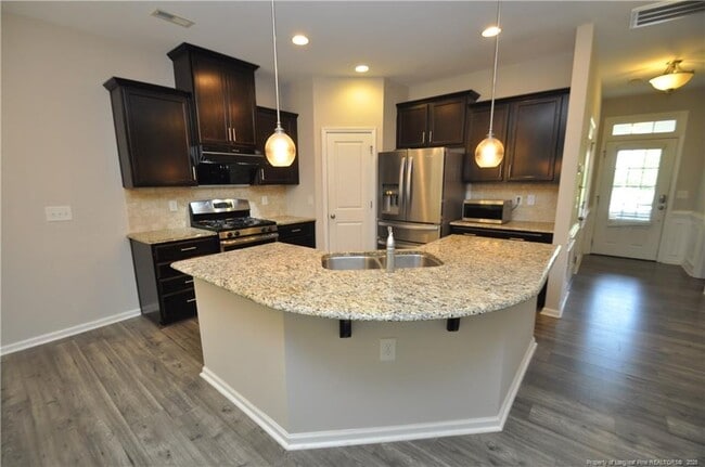 Foto del edificio - 641 Briarcliff St