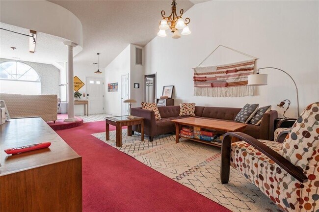 Foto del edificio - 2780 E Hardy Ln