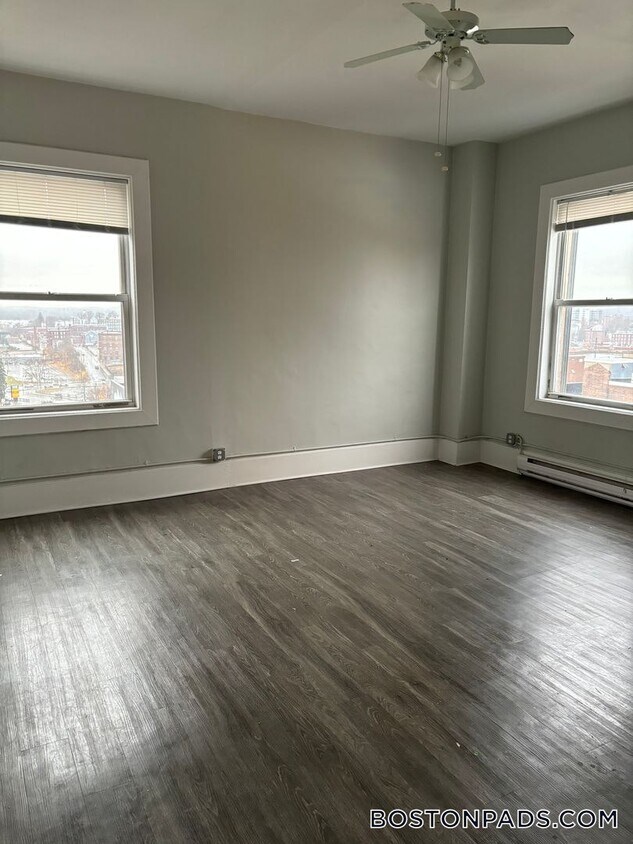 Foto principal - 50 Franklin St