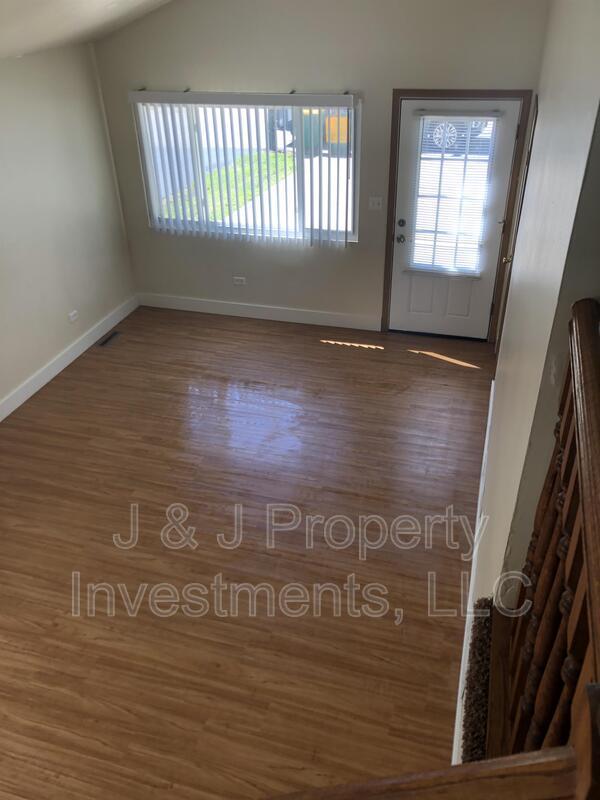 Foto del edificio - 620 W Hillside Dr
