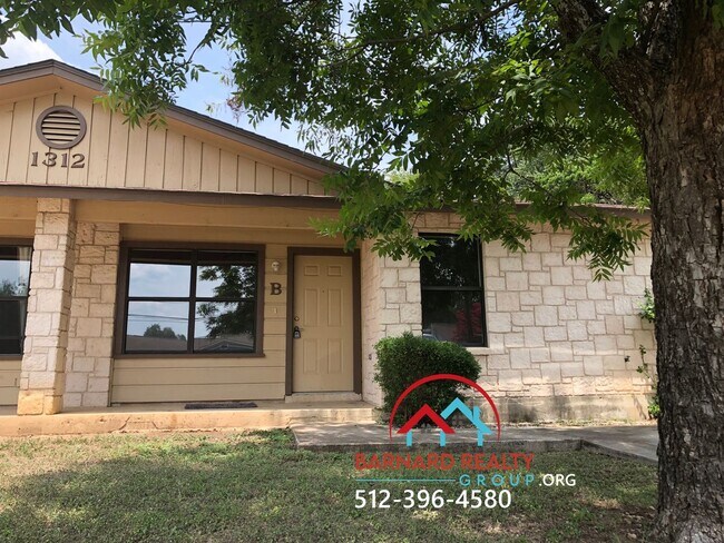 Foto del edificio - 1312 Baylor Ave