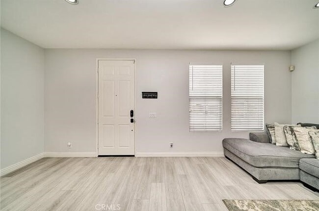 Building Photo - 12573 Montaivo Ln