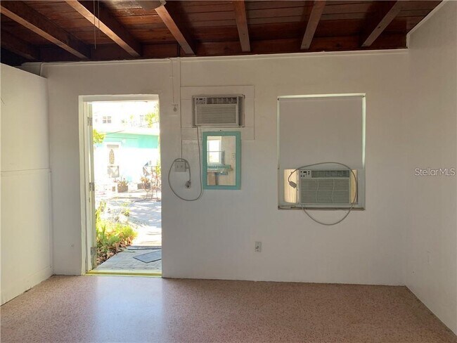 Foto del edificio - 40 Beachcomber Ln