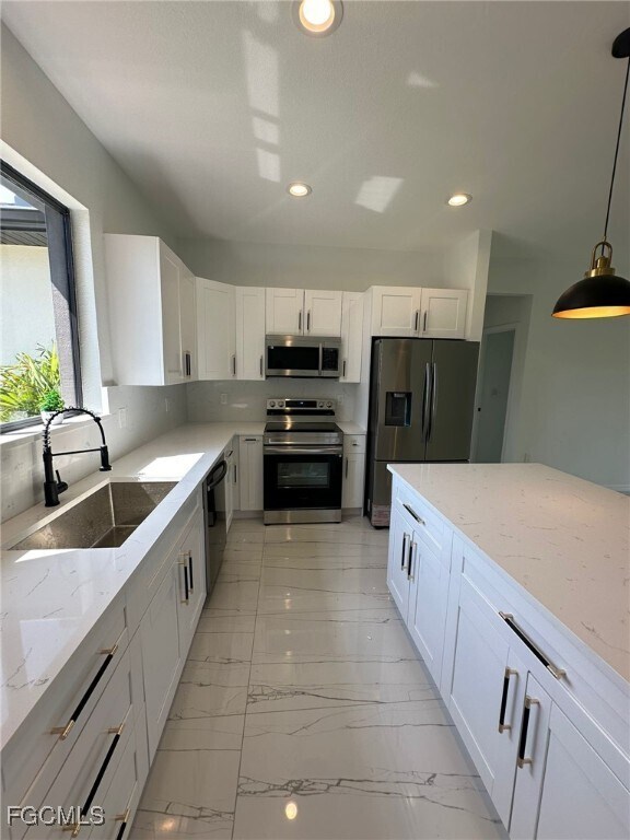 Building Photo - 1049 Citrus Ave S