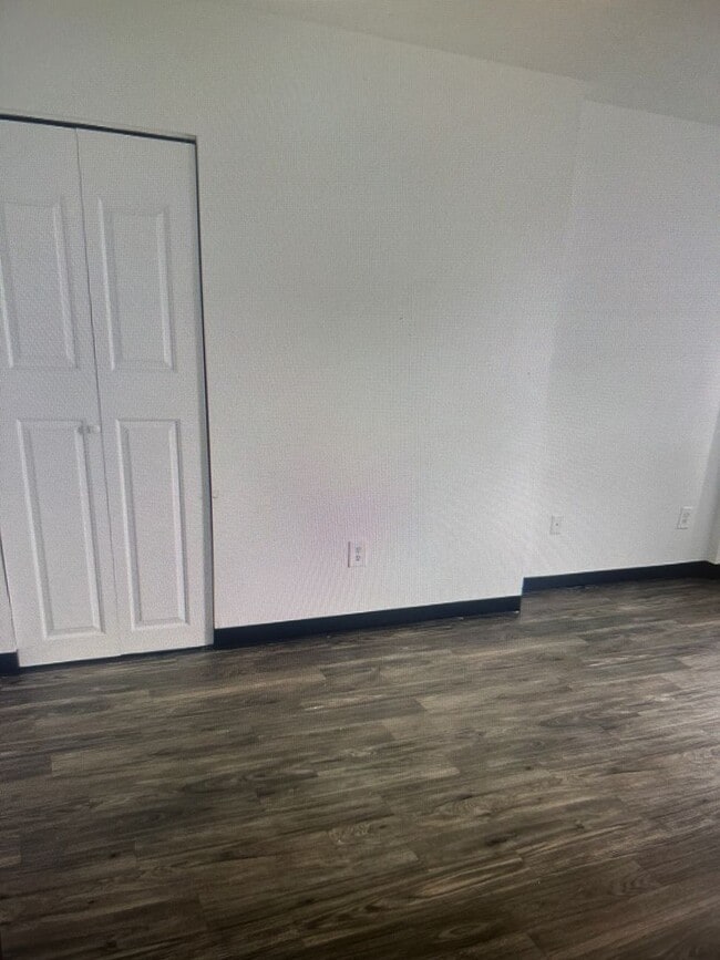 Foto del interior - 600A LLC