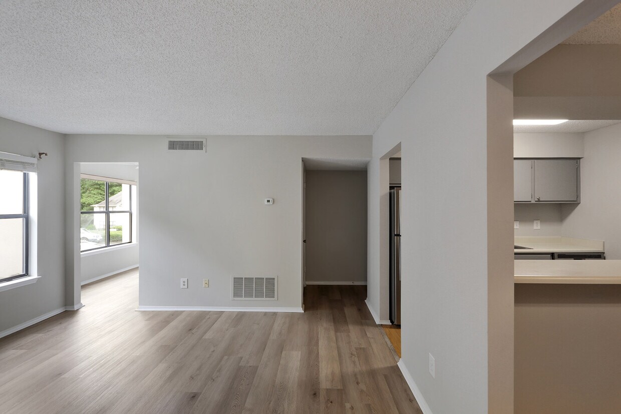 1805 Huntingdon Chase Unit 1805, Atlanta, GA 30350 Condo for Rent in