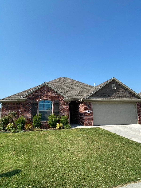 Building Photo - 4445 W Wales Dr